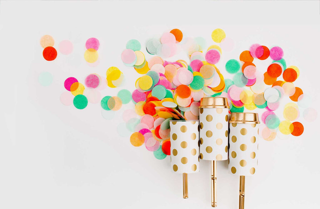 Confetti Poppers – A Burst of Rainbow Bliss!